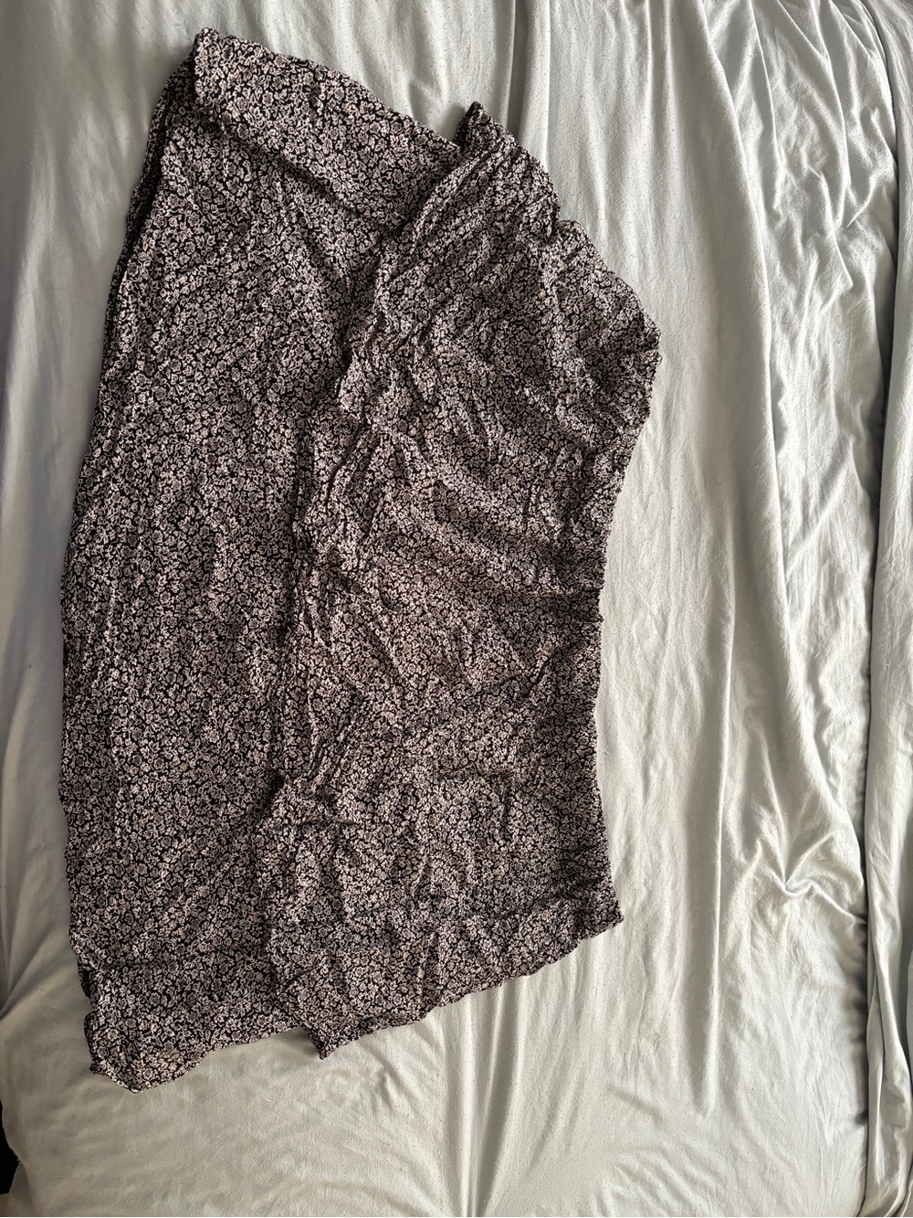 Madewell Floral Ruffle Mini Skirt in Black and White